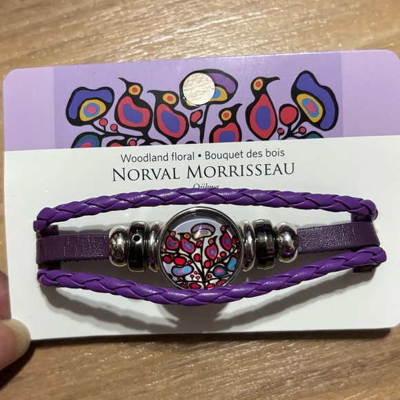 Norval Morisseau Woodland floral Purple Leatherette Bracelet with Silver Accents - Picture 3 of 7